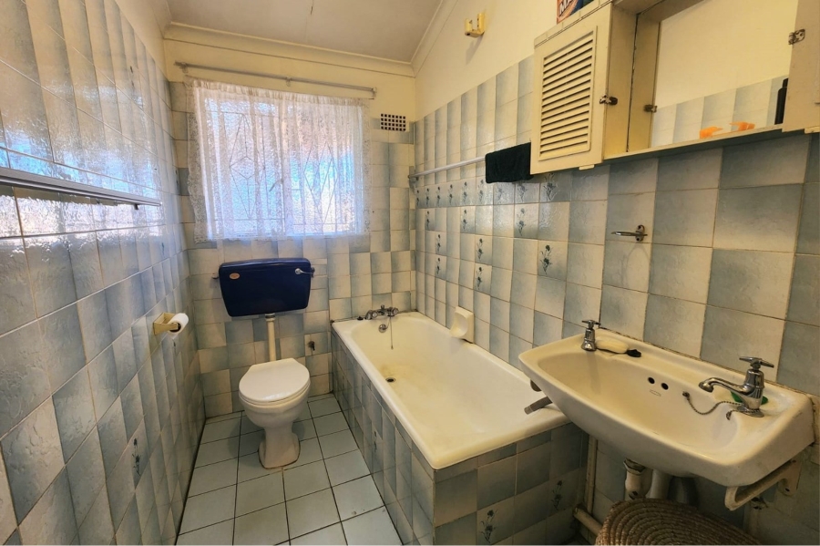 3 Bedroom Property for Sale in Ruyterwacht Western Cape